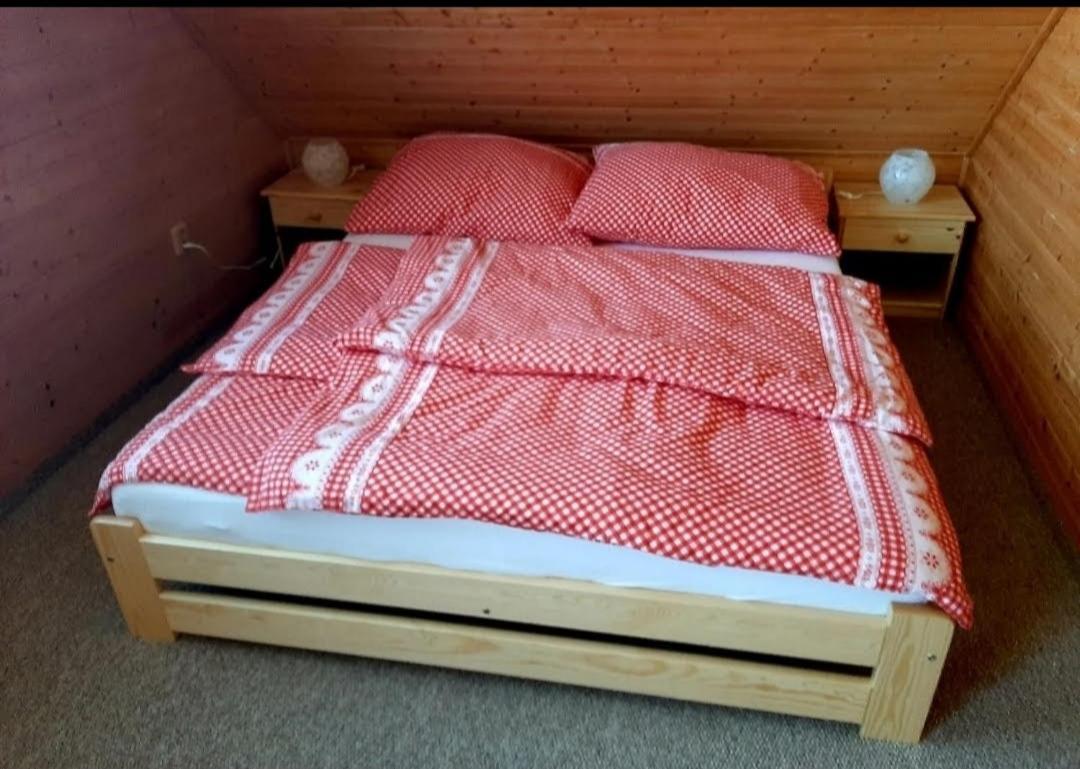 Luxusní Chata Sečanda v Železných horách u Sečské Přehrady Esterno foto