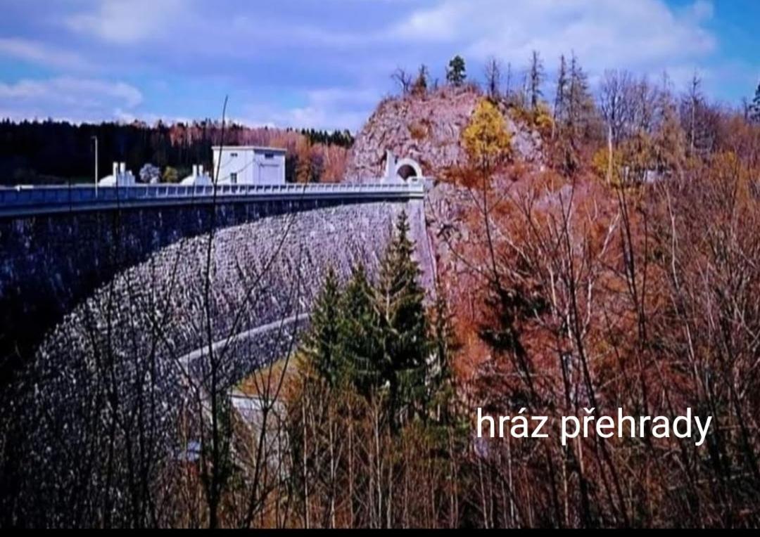 Luxusní Chata Sečanda v Železných horách u Sečské Přehrady Esterno foto
